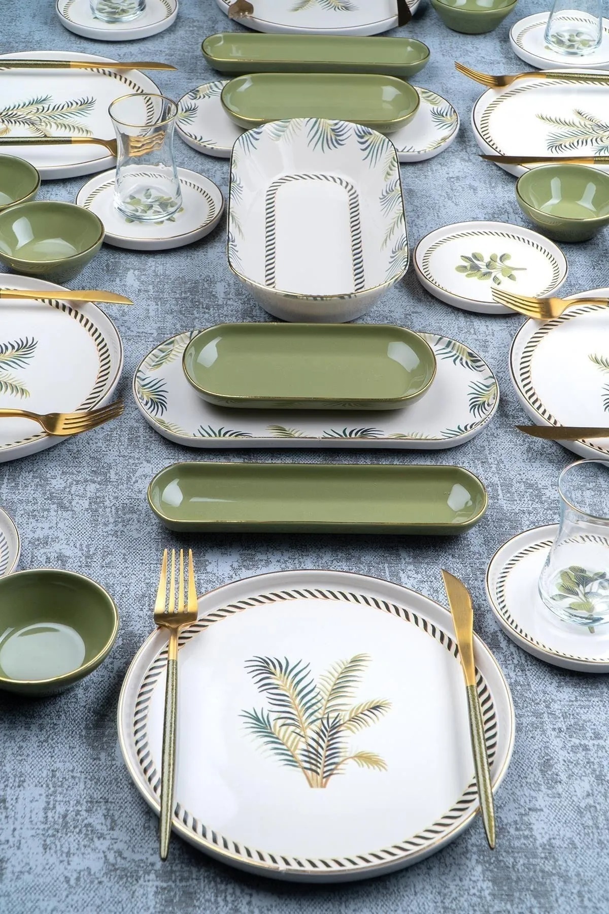 Pieces Green and White Patterned Gold Gilded Breakfast Set