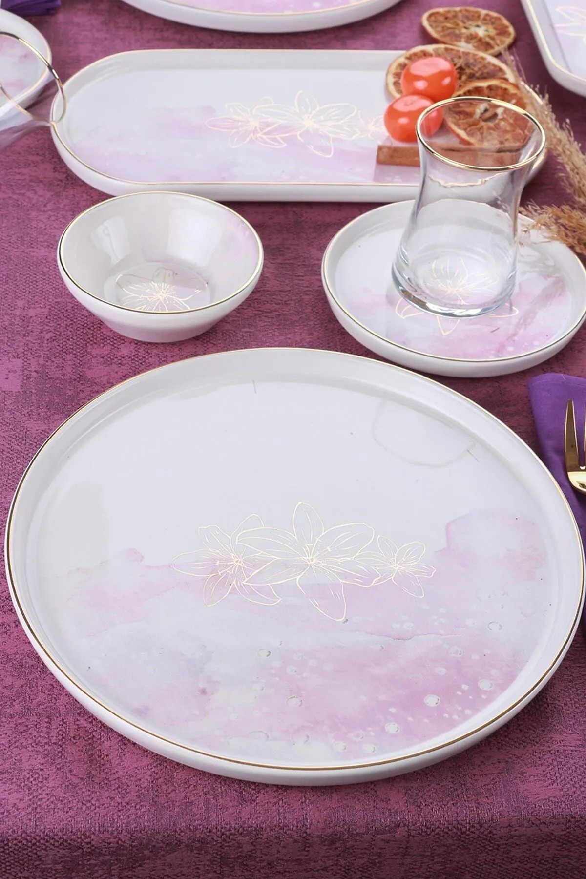 31 Pieces Pink and White Floral Breakfast Set for 6 Persons